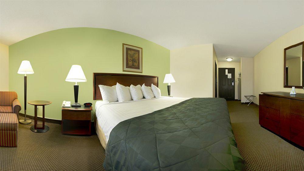 Rodeway Inn Barboursville Exteriör bild