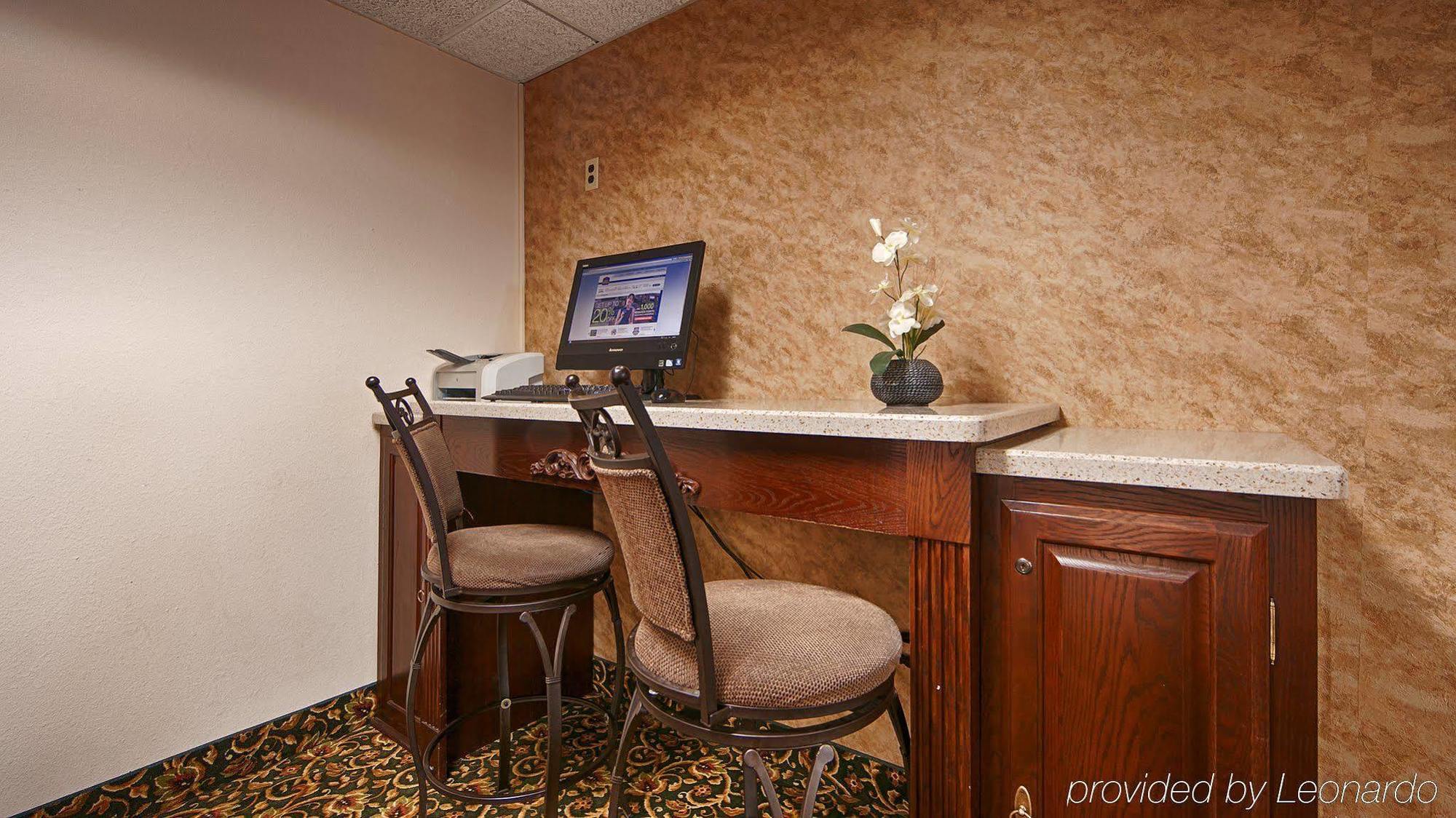 Rodeway Inn Barboursville Exteriör bild